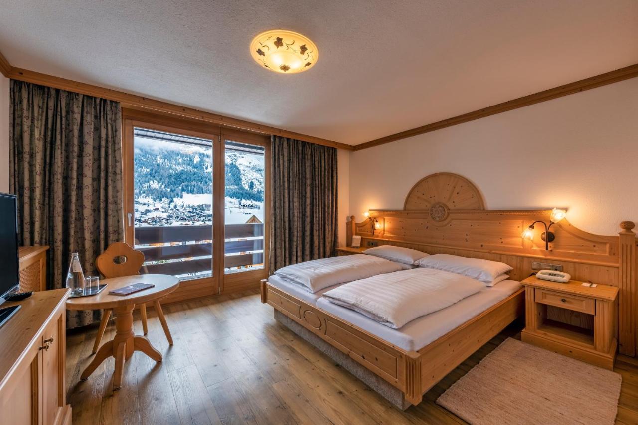 Posta Zirm Hotel Corvara In Badia Εξωτερικό φωτογραφία